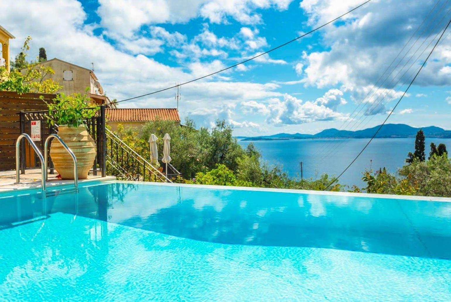 Villa Katerina Katavolos Exterior photo
